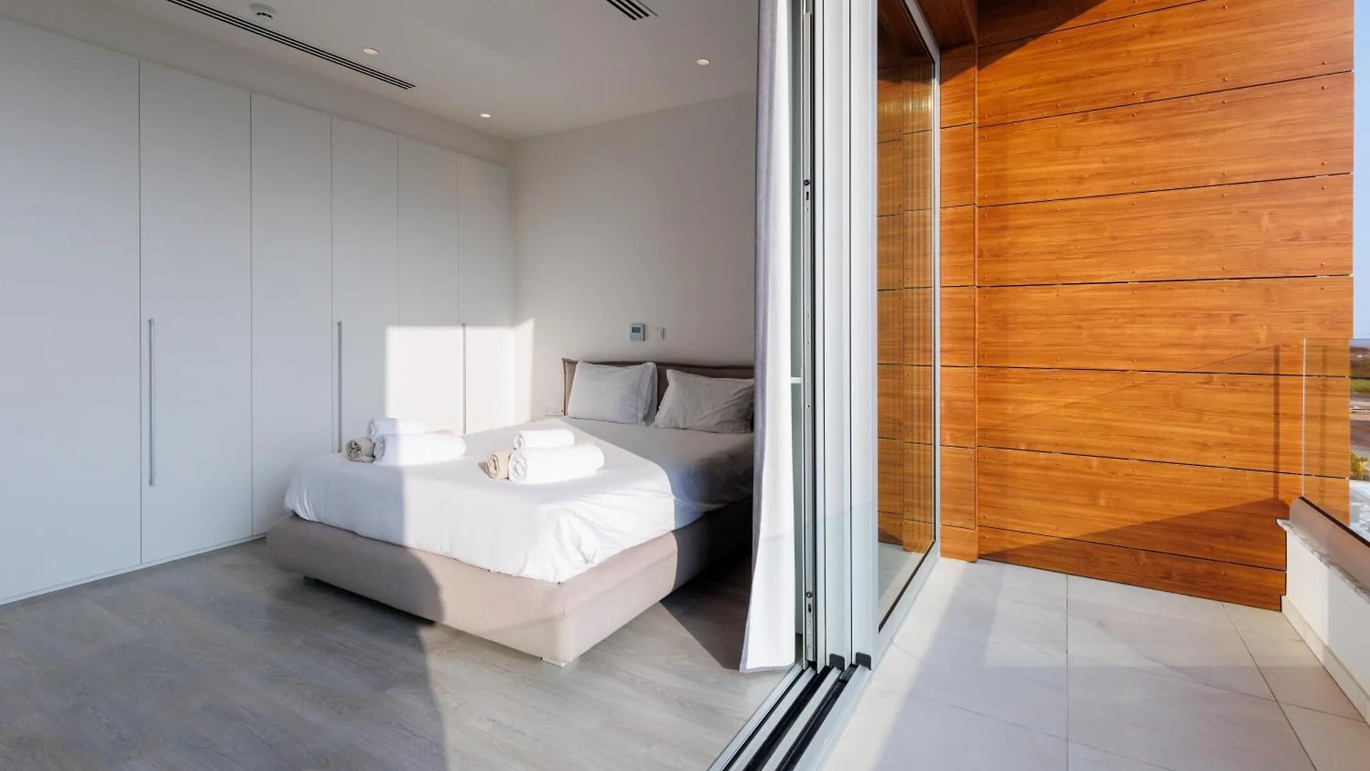 Napa Hills Seaview Villas - Iris Ayia Napa